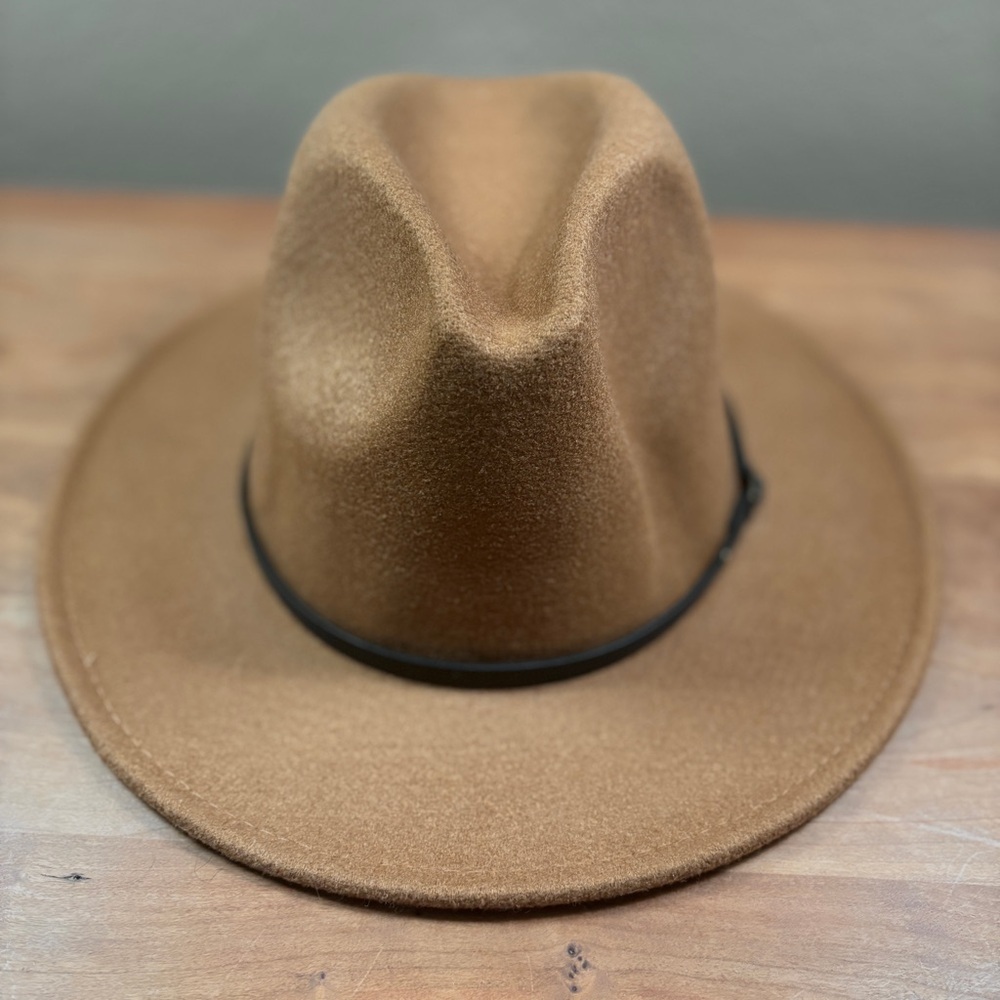 Fedora, Classic Unisex Camel Brown Adjustable Hat with Buckle Black Trim - Picture 11 of 11